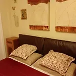 Artistic House 3*