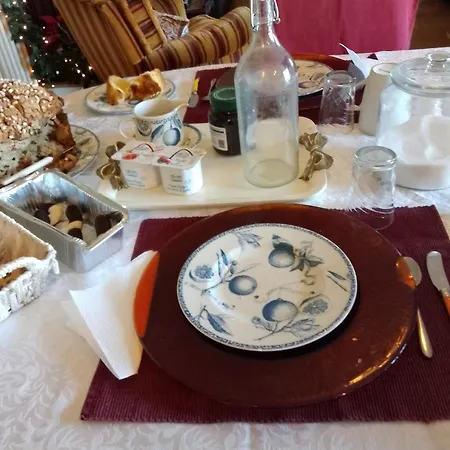 Bed & Breakfast Artistic House Bari