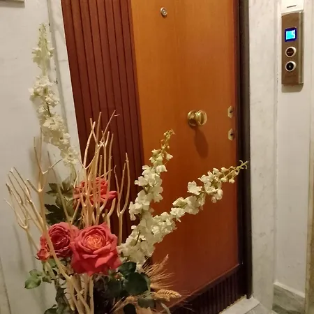 Artistic House 3* Bari