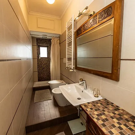 Bed & Breakfast Artistic House Bari