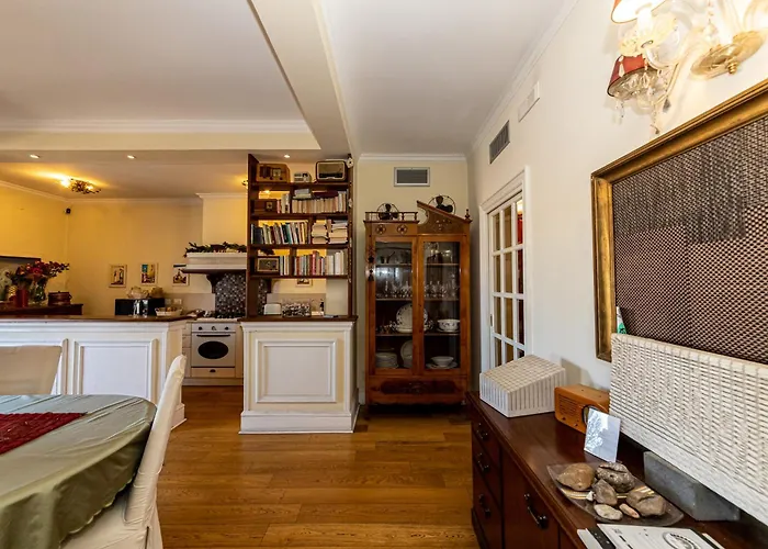 Artistic House 3* Bari